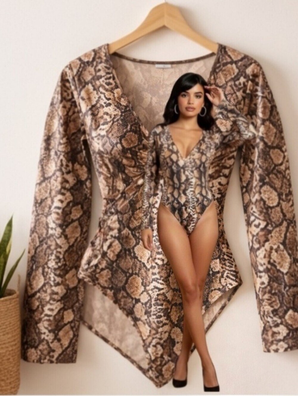 Lizette Collection Snake Print Long Sleeve Shapewear Bodysuit Black/Brown (NWT)